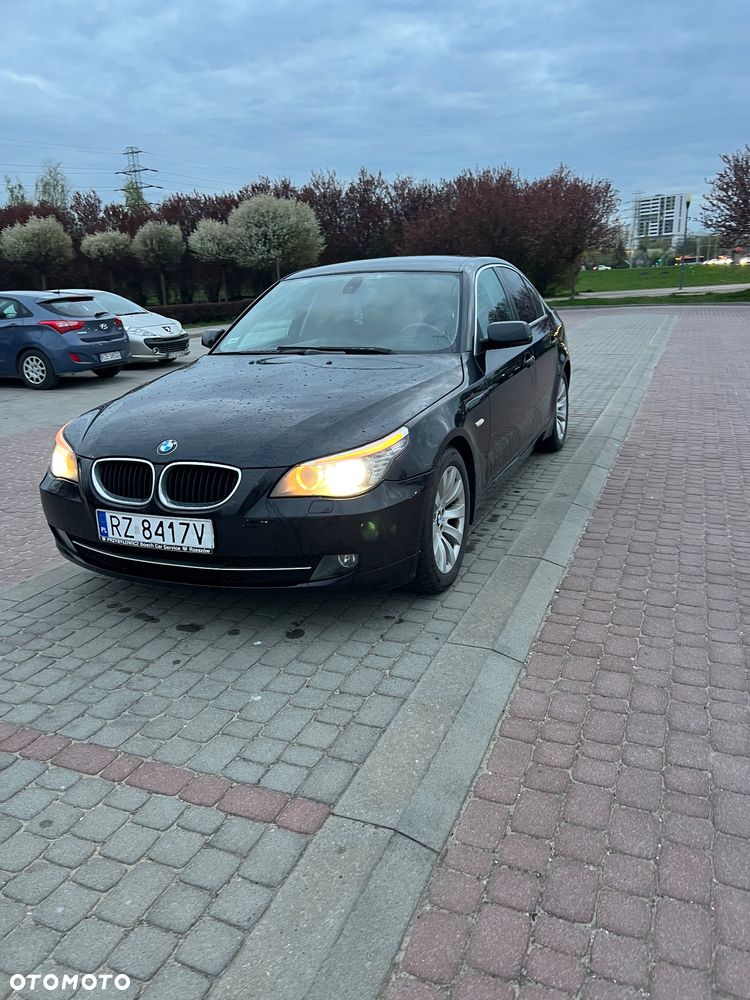 BMW Seria 5 520d - 11