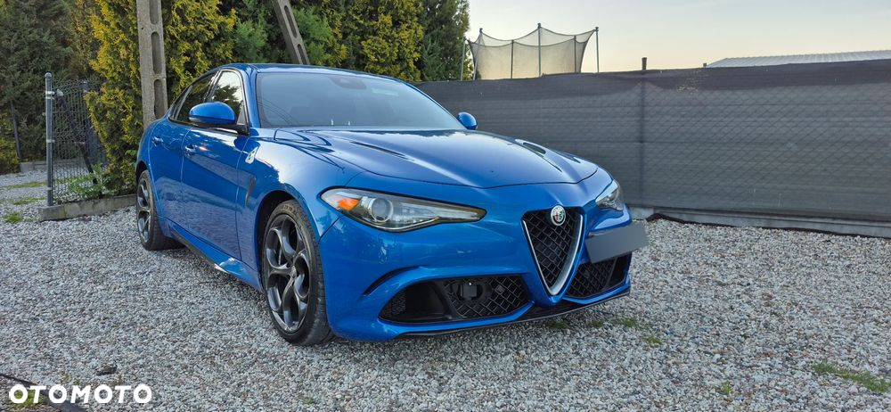 Alfa Romeo Giulia 2.9 V6 Bi-Turbo AT8 Quadrifoglio - 2