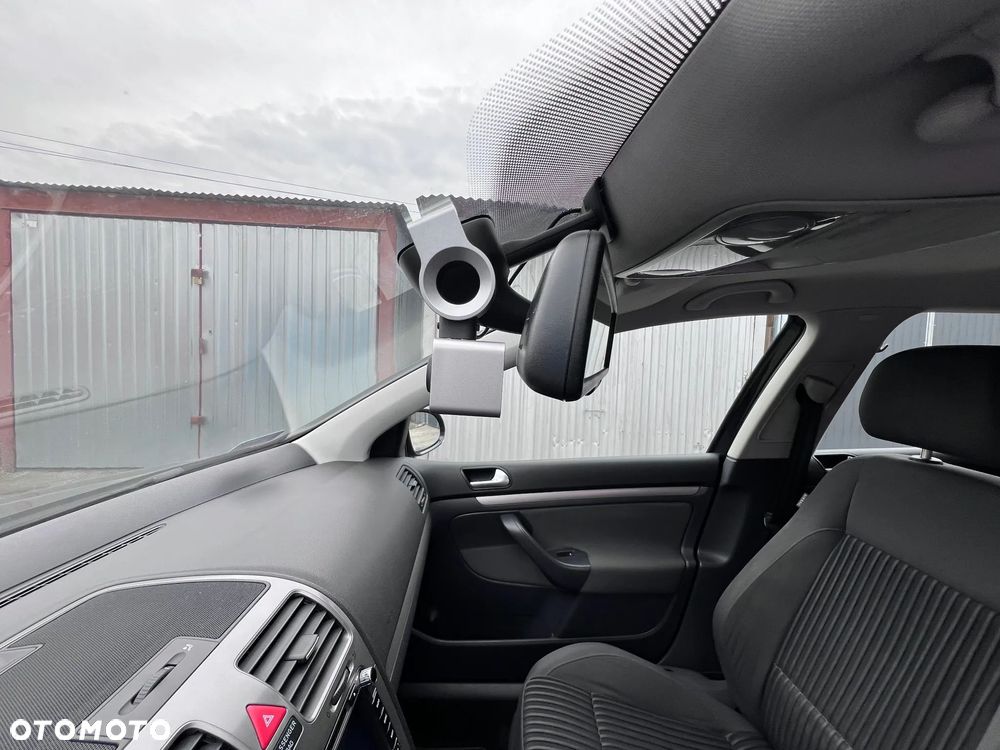 Volkswagen Golf 2.0 TDI Sportline - 31