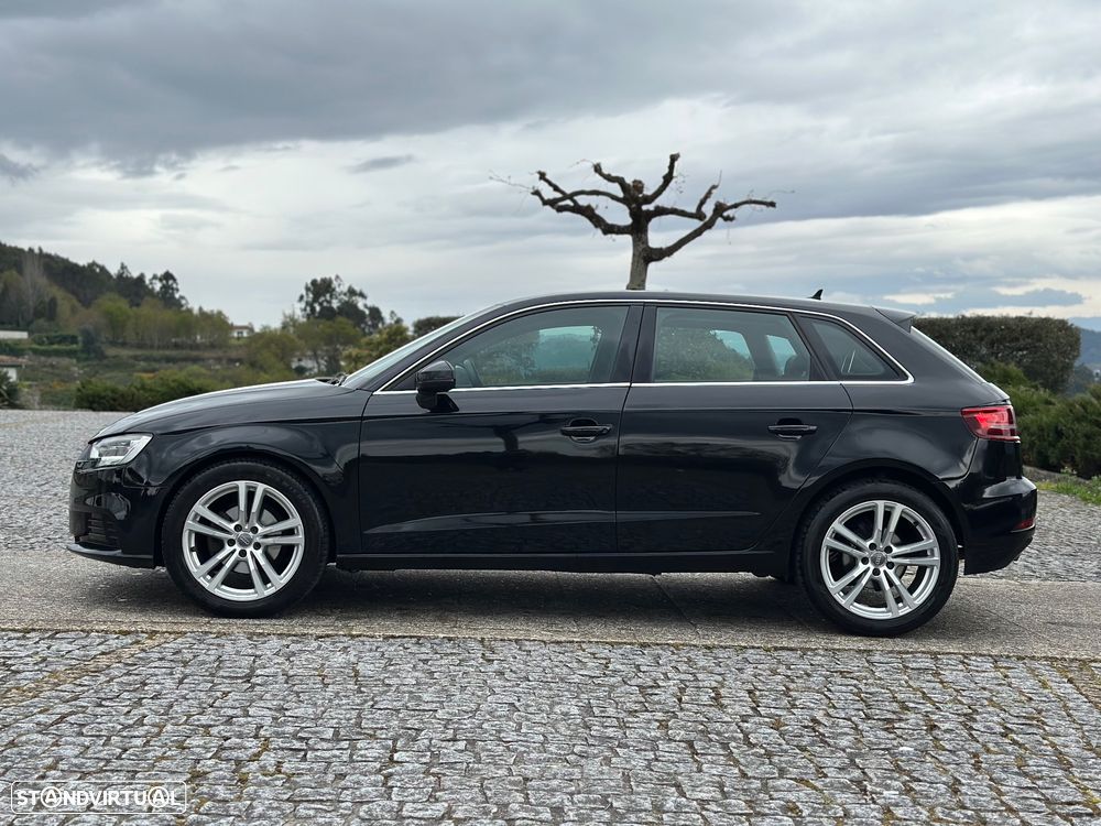 Audi A3 Sportback 1.6 TDI S tronic design - 6