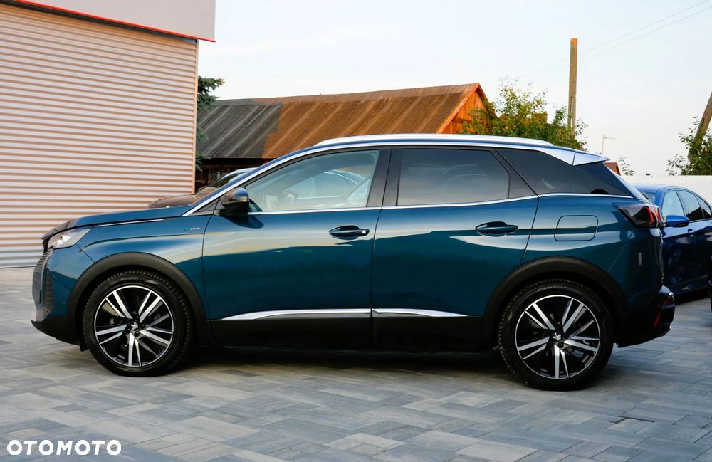 Peugeot 3008 1.6 PureTech HYbrid GT Line S&S EAT8 - 10