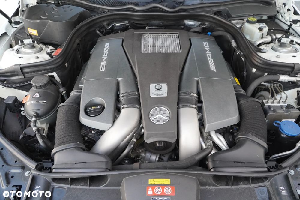 Mercedes-Benz Klasa E 63 AMG T 4Matic AMG Speedshift MCT - 27