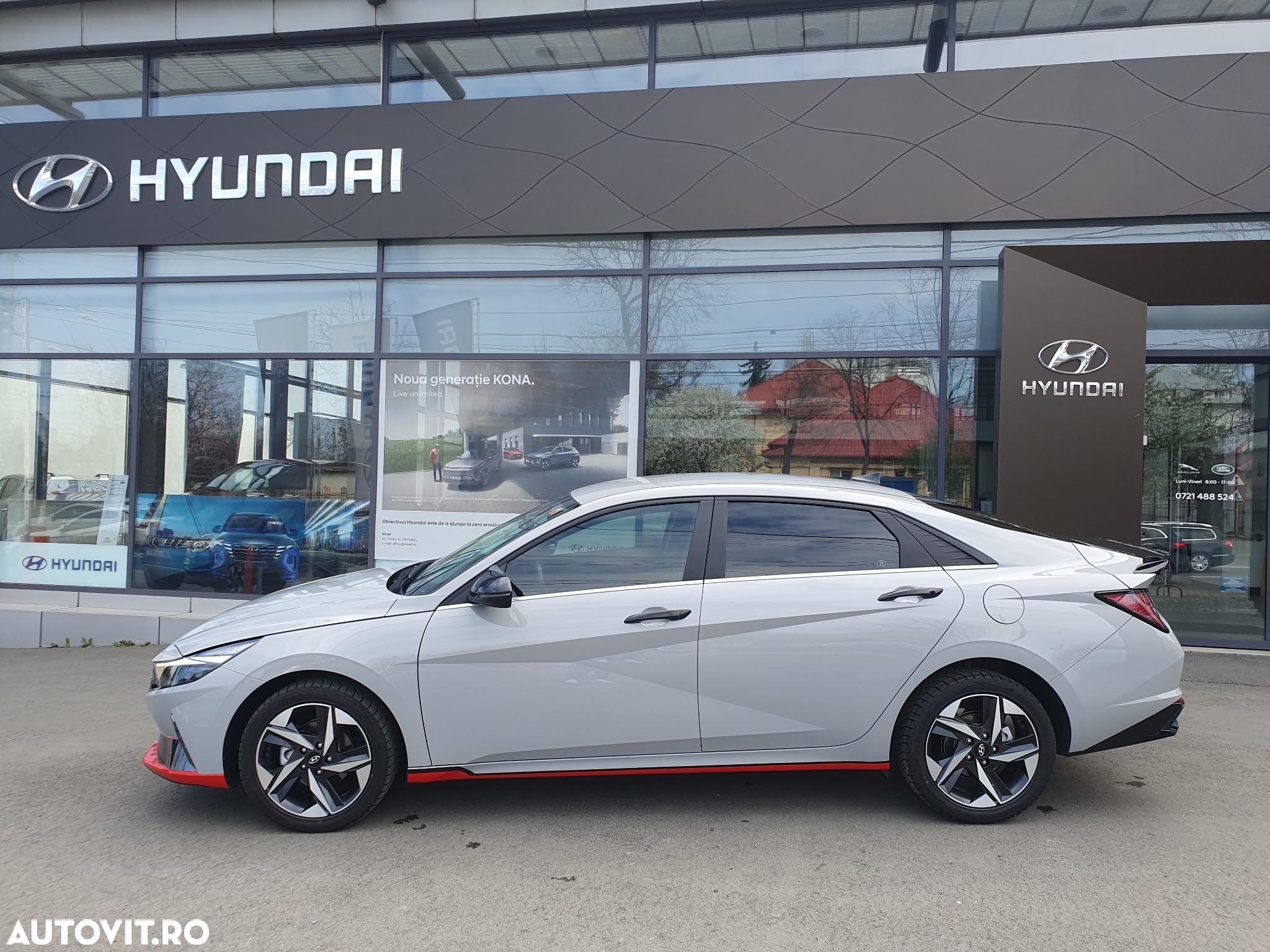 Hyundai Elantra 1.6 l 123 CP CVT Exclusive Navi - 2