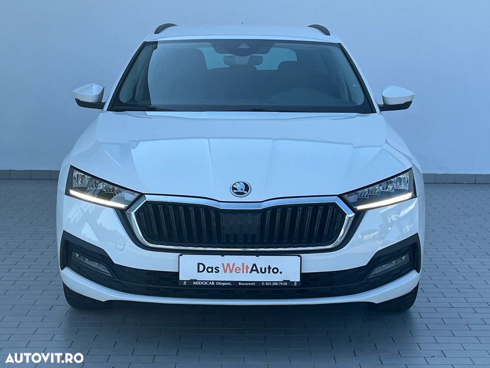 Skoda Octavia 2.0 TDI DSG Ambition - 3