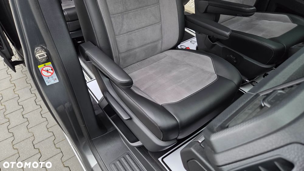 Volkswagen Multivan 2.0 TDI L1 Higline DSG - 11