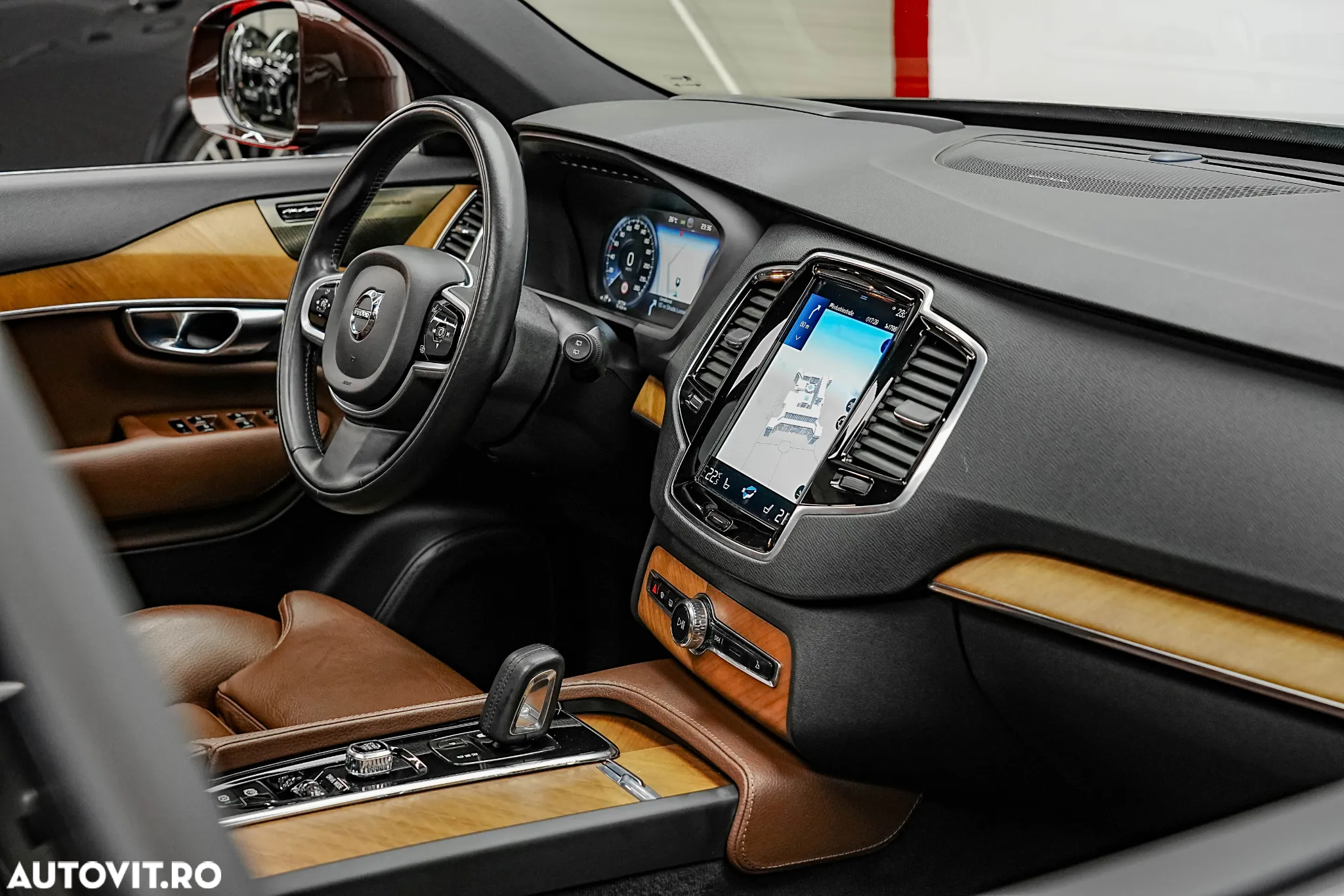 Volvo XC 90 T8 AWD Recharge Geartronic Inscription Expression - 19