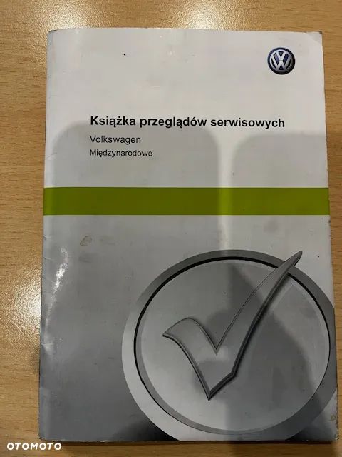 Volkswagen Passat - 29