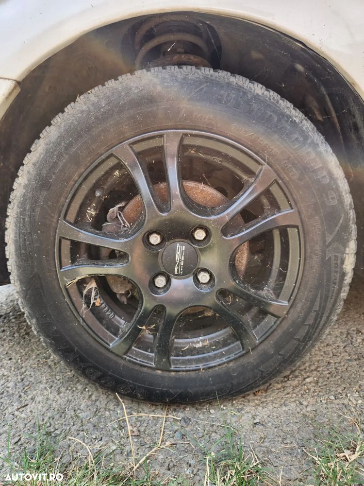 Ford Focus Turnier 1.8 DI Futura - 7