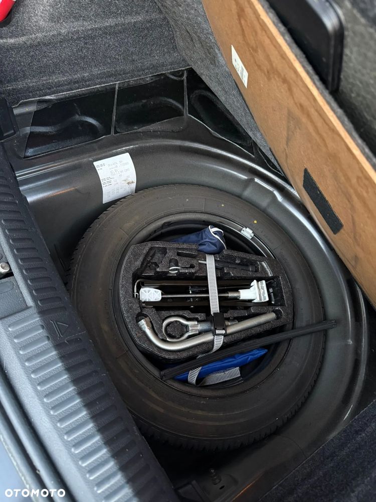 Volkswagen Polo - 10