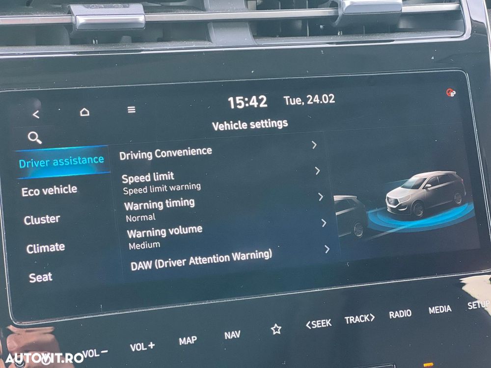 Hyundai Tucson 1.6 l 215 CP 4WD 6AT HEV Luxury - 26