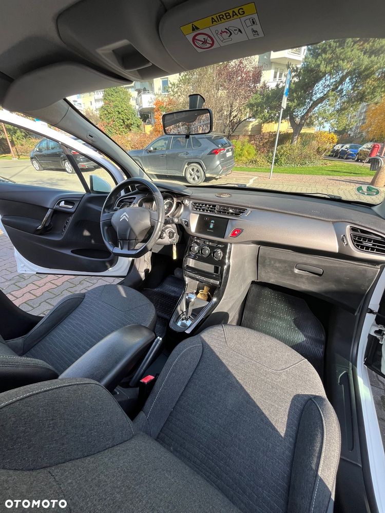 Citroën C3 1.2 PureTech Exclusive ETG - 17