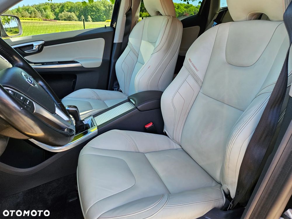 Volvo XC 60 D3 Ocean Race - 14