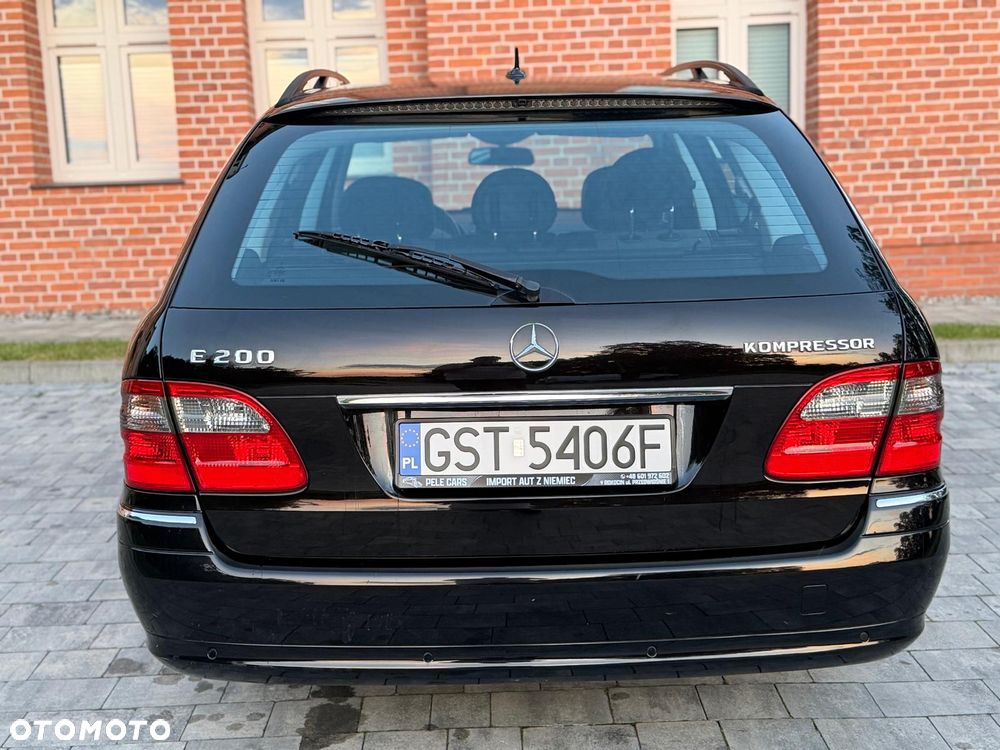 Mercedes-Benz Klasa E 200 Kompressor Avantgarde - 25