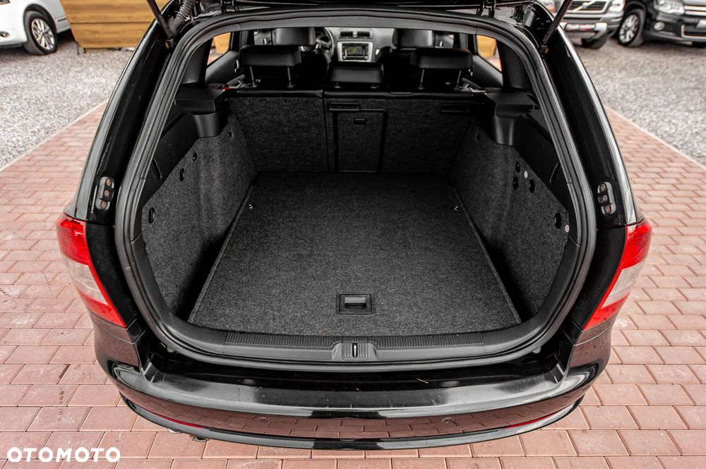 Skoda Octavia 2.0 TFSI RS DSG - 14