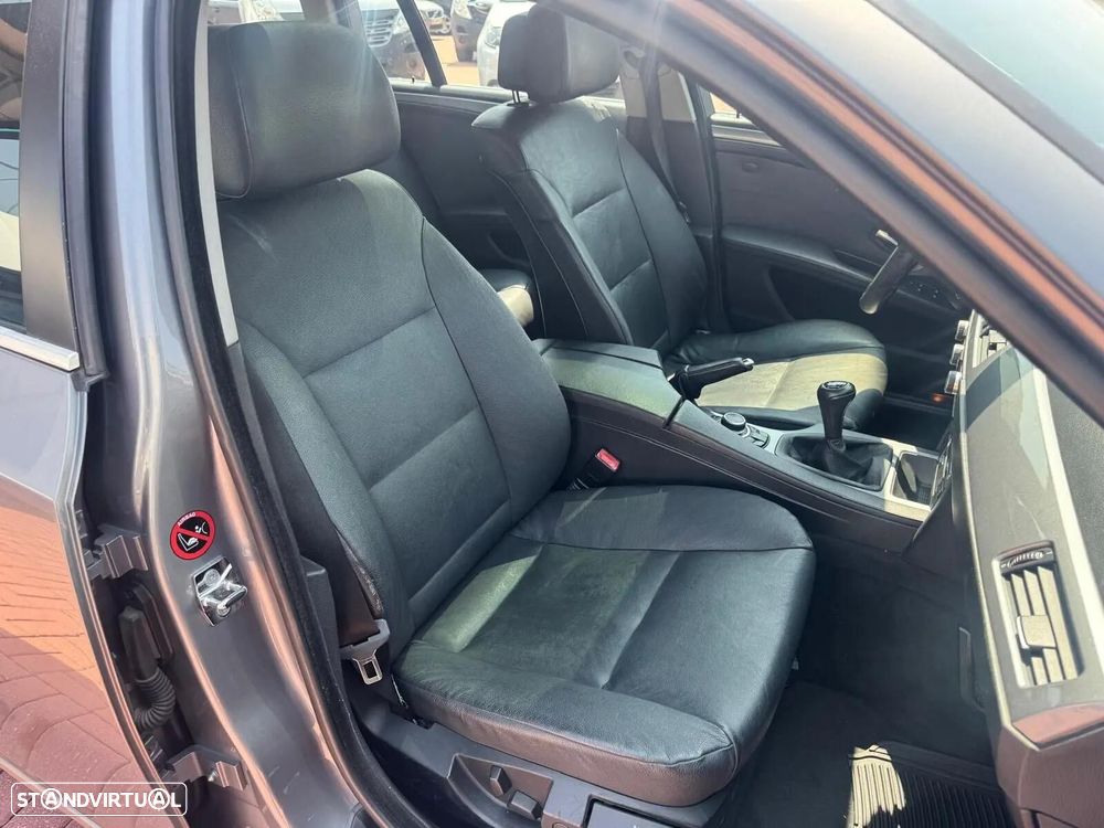 BMW 520 - 23