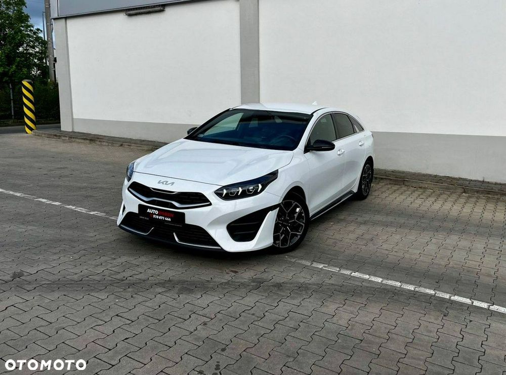 Kia ProCeed - 2