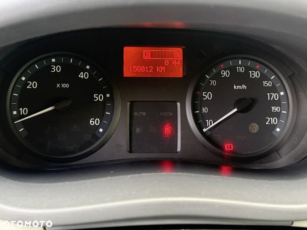 Renault Trafic - 11