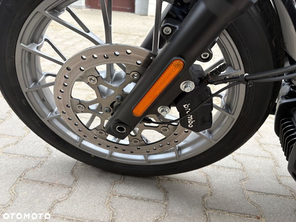 Harley-Davidson Sportster Nightster 975 - 34