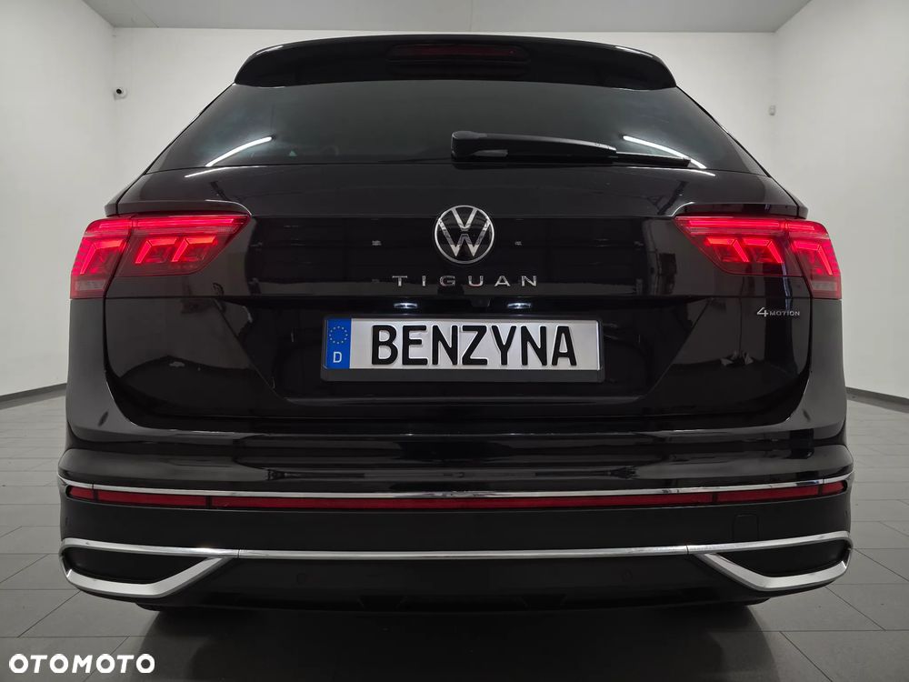 Volkswagen Tiguan 2.0 TSI 4Mot Elegance DSG - 36