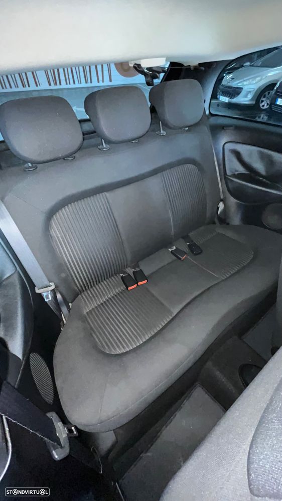 Lancia Ypsilon 1.2 Argento - 15