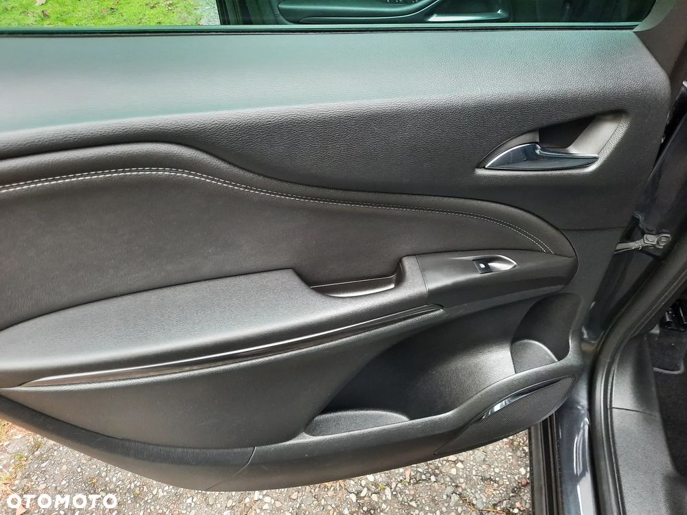 Opel Zafira - 22