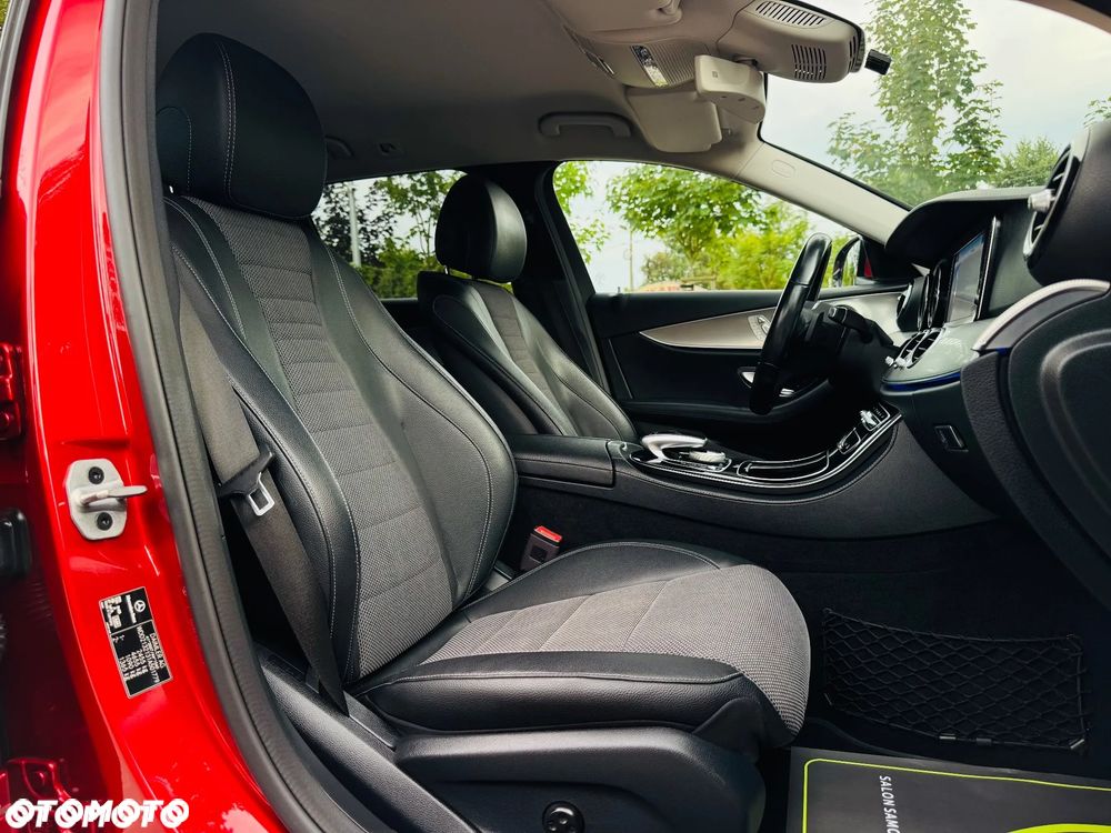 Mercedes-Benz Klasa E 220 d 9G-TRONIC Exclusive - 37