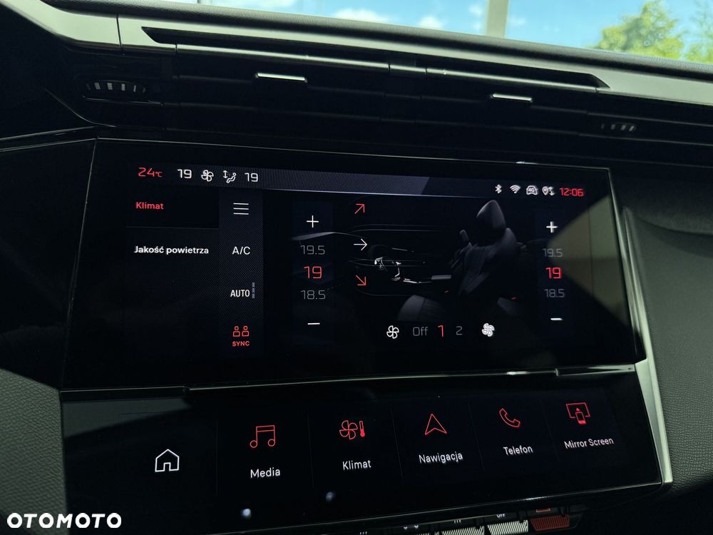 Peugeot 308 1.5 BlueHDi Allure S&S EAT8 - 28