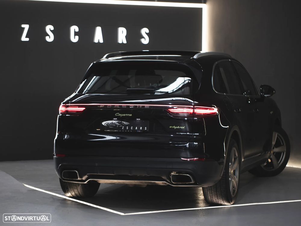 Porsche Cayenne E-Hybrid - 6