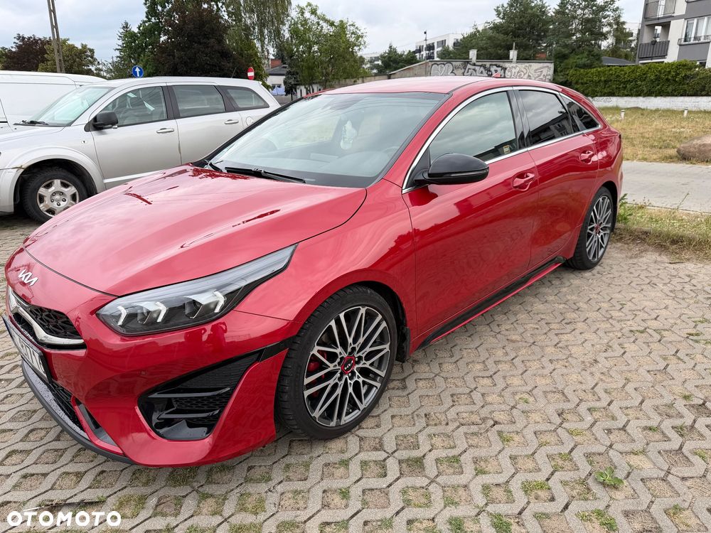 Kia ProCeed 1.6 T-GDI GT DCT - 4