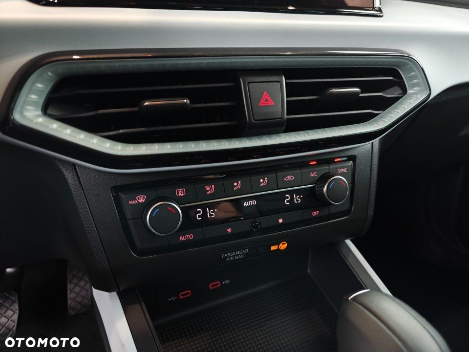 Seat Arona - 17