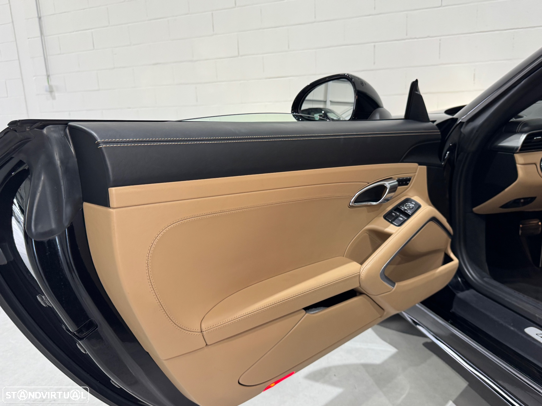 Porsche 911 (991) Targa 4 GTS PDK - 44