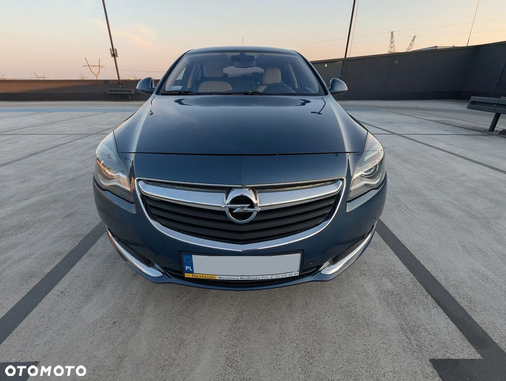 Opel Insignia 1.6 T EU6 - 8