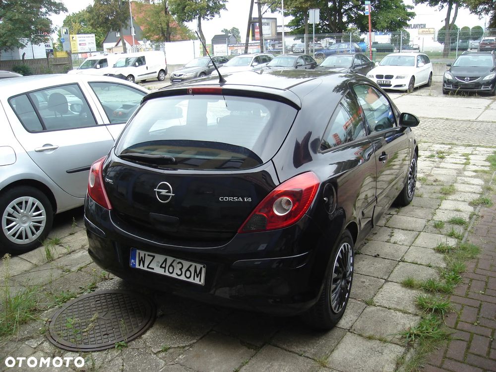 Opel Corsa 1.4 16V Essentia - 3