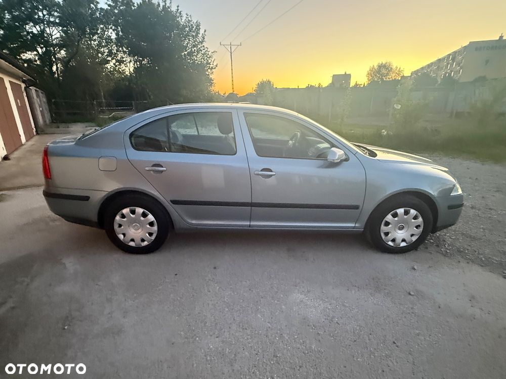 Skoda Octavia 1.6 Style - 15