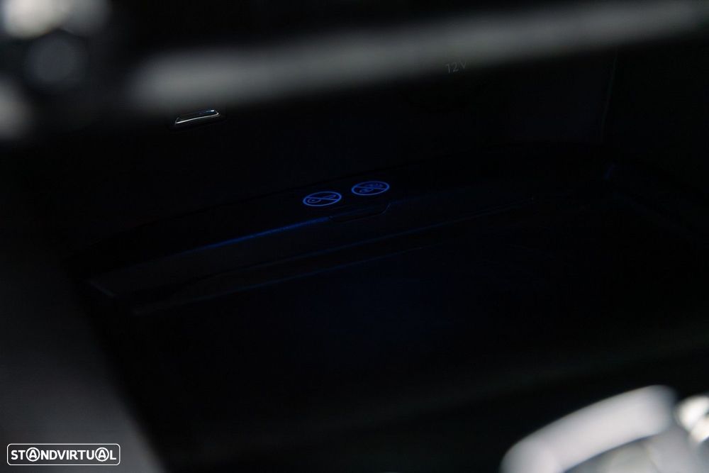 Peugeot 3008 1.6 Hybrid GT e-EAT8 - 33