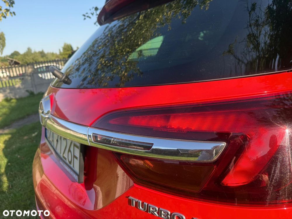 Opel Insignia 2.0 Turbo 4x4 Sport - 25