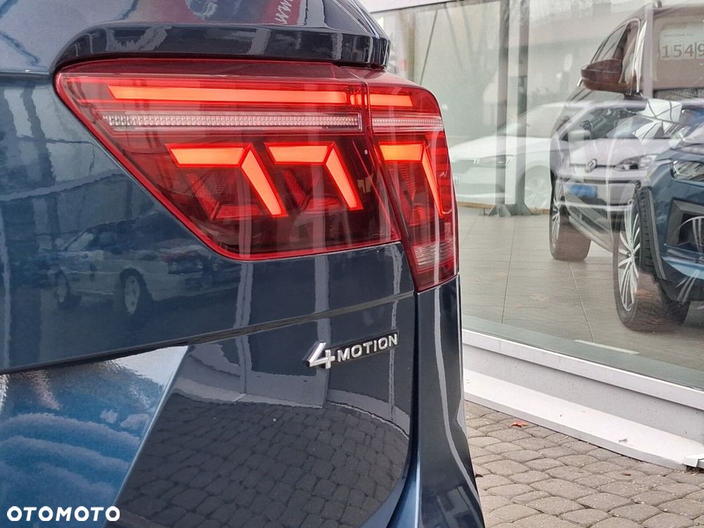 Volkswagen Tiguan 2.0 TSI 4Mot Elegance DSG - 35