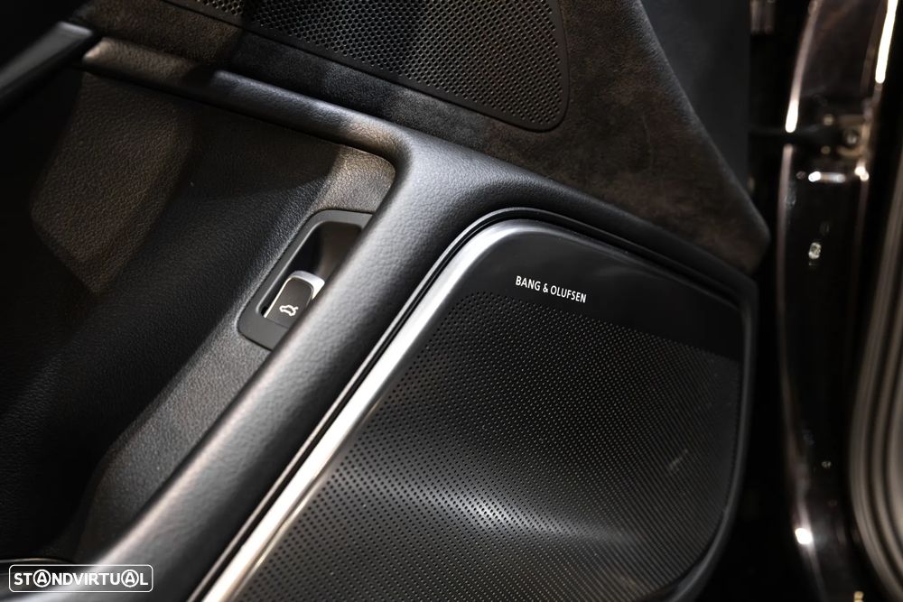 Audi RS6 Avant 4.0 TFSi Plus quattro Tiptronic - 33