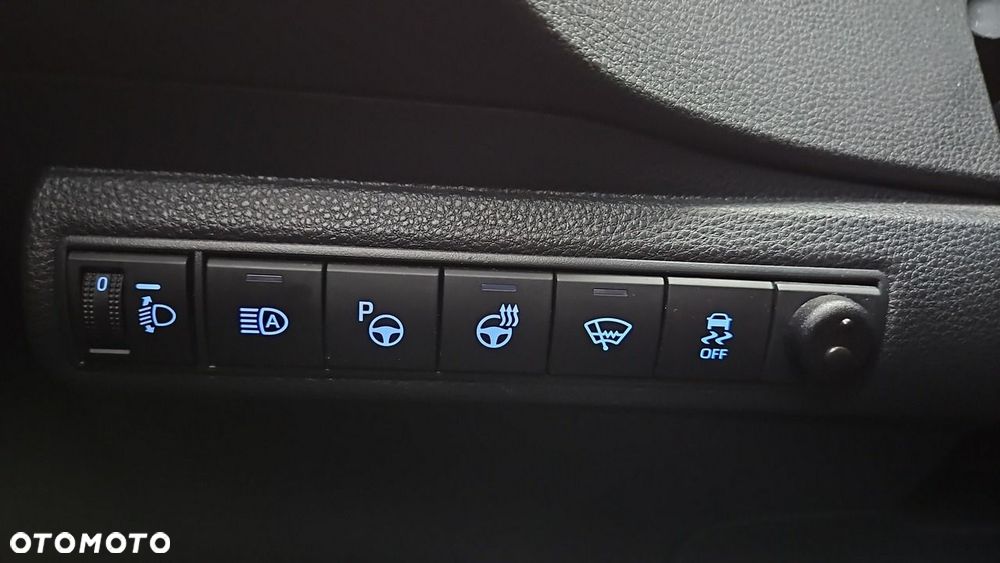 Toyota Corolla 1.8 Hybrid GR Sport - 18