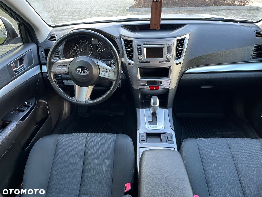 Subaru Legacy 2.0i Lineartronic Comfort - 9