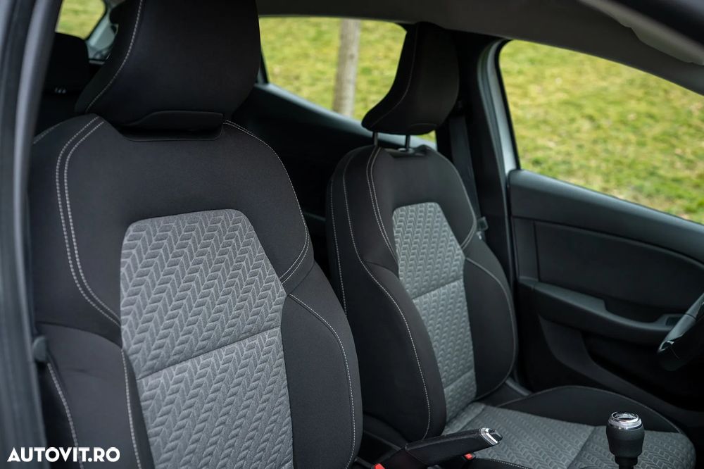 Renault Clio BLUE dCi 85 BUSINESS EDITION - 30