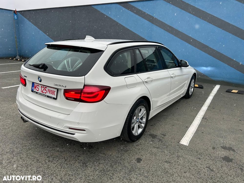 BMW Seria 3 320d Aut. - 7
