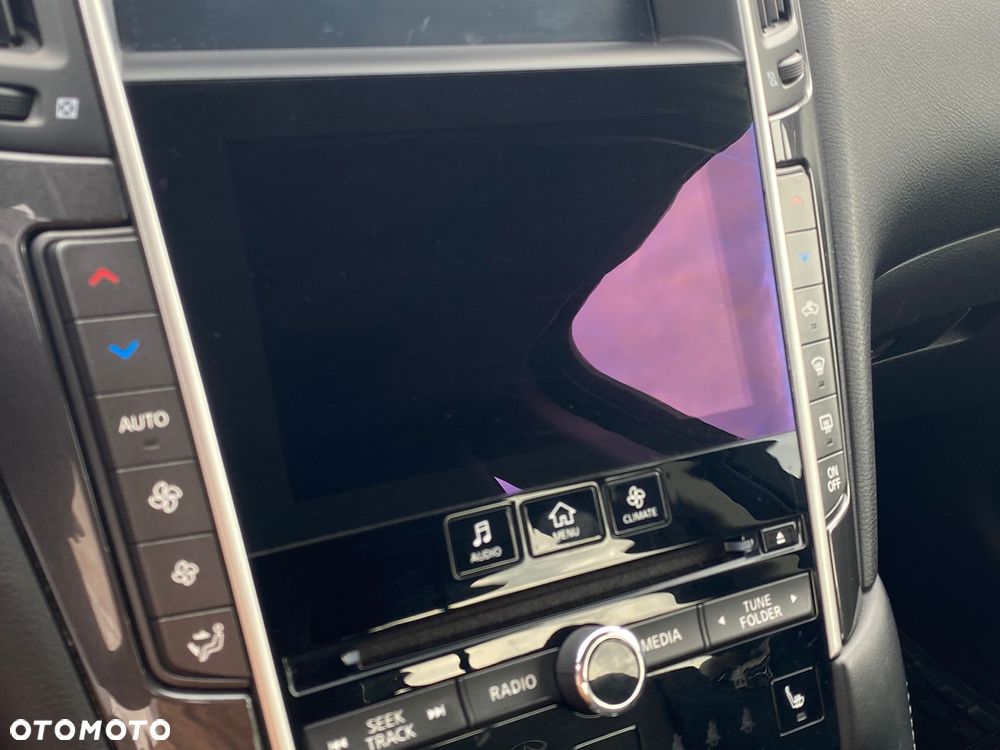 Infiniti Q50 2.2d - 20