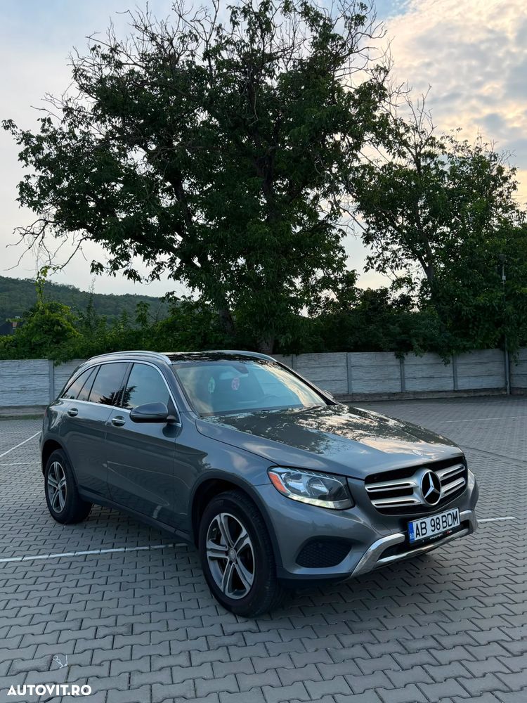 Mercedes-Benz GLC 300 4MATIC 9G-TRONIC - 1