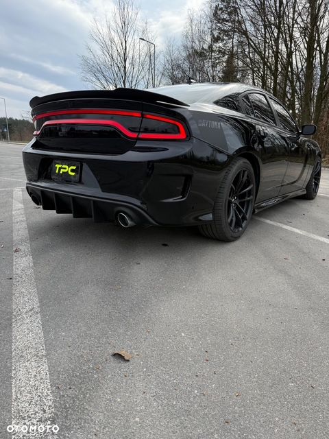 Dodge Charger Automatik SRT 392 - 19