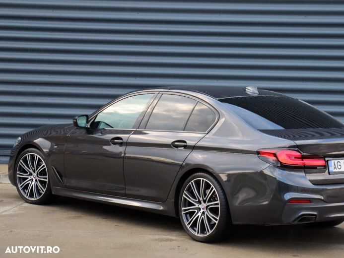 BMW Seria 5 520d Aut. M Sport Edition - 1