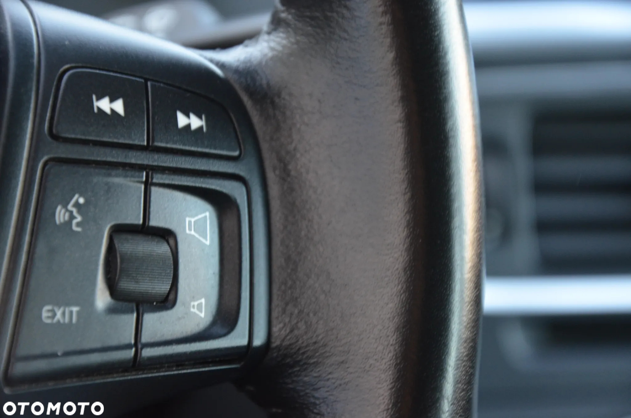 Volvo V60 D2 Drive-E Kinetic - 29