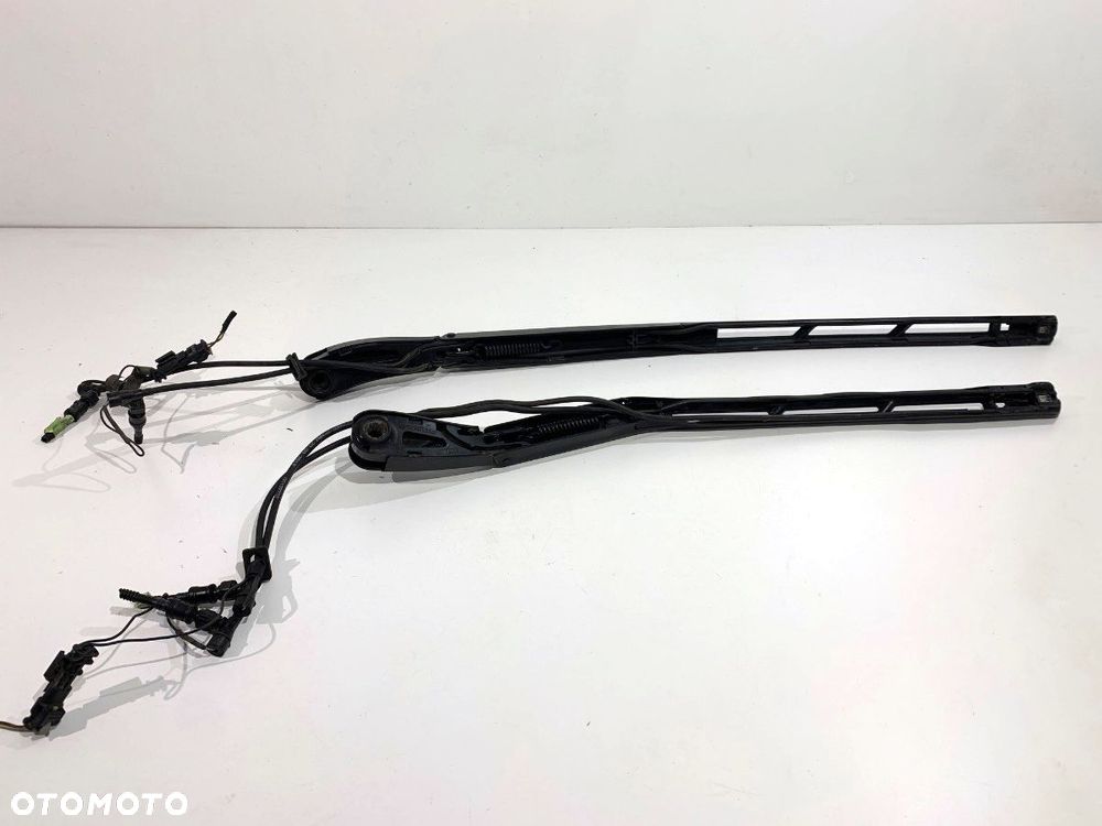 RAMIĘ WYCIERACZKI KOMPLET PRZÓD DYSZE SPRYSKIWACZY  AUDI A8 D5 (4N2, 4N8) 2017 - 2022 50 TDI Mild - 5