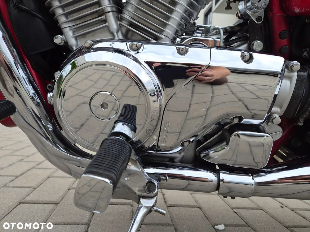 Suzuki Intruder - 20