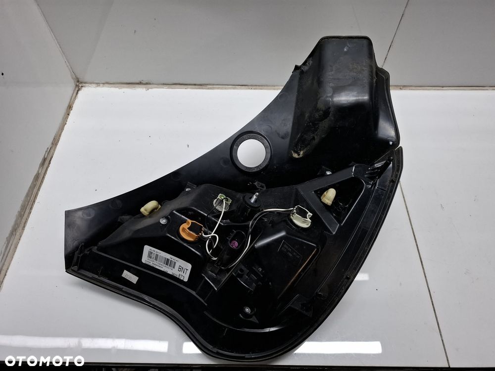 LEWA LAMPA TYLNA TYŁ OPEL ADAM - 4